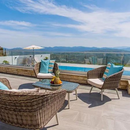 Villa Alkiviades Theletra