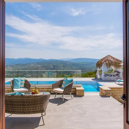 Alkiviades * Theletra