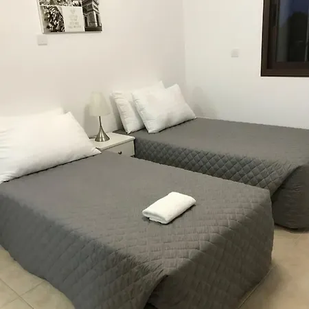 Alkiviades Villa