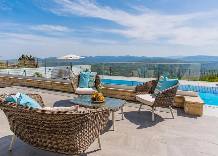 Villa Alkiviades Theletra